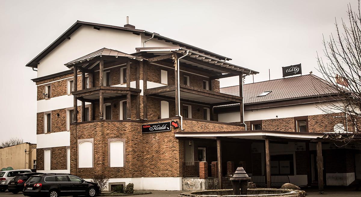 Apartamentowiec Kuzniar คอสต์ชึน นัด โอดรอม ภายนอก รูปภาพ